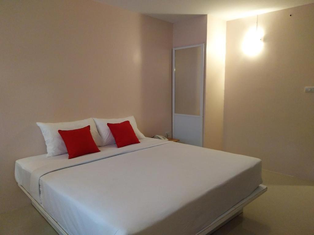 Bird Room Hotel - Pratunam Bangkok Eksteriør billede